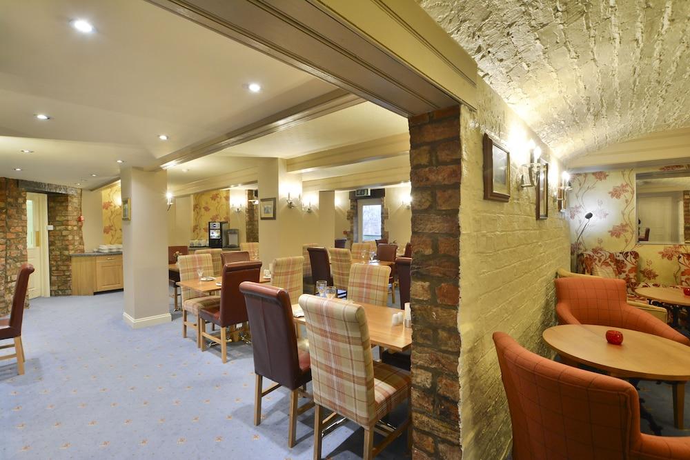 Best Western Kilima Hotel York Exteriör bild