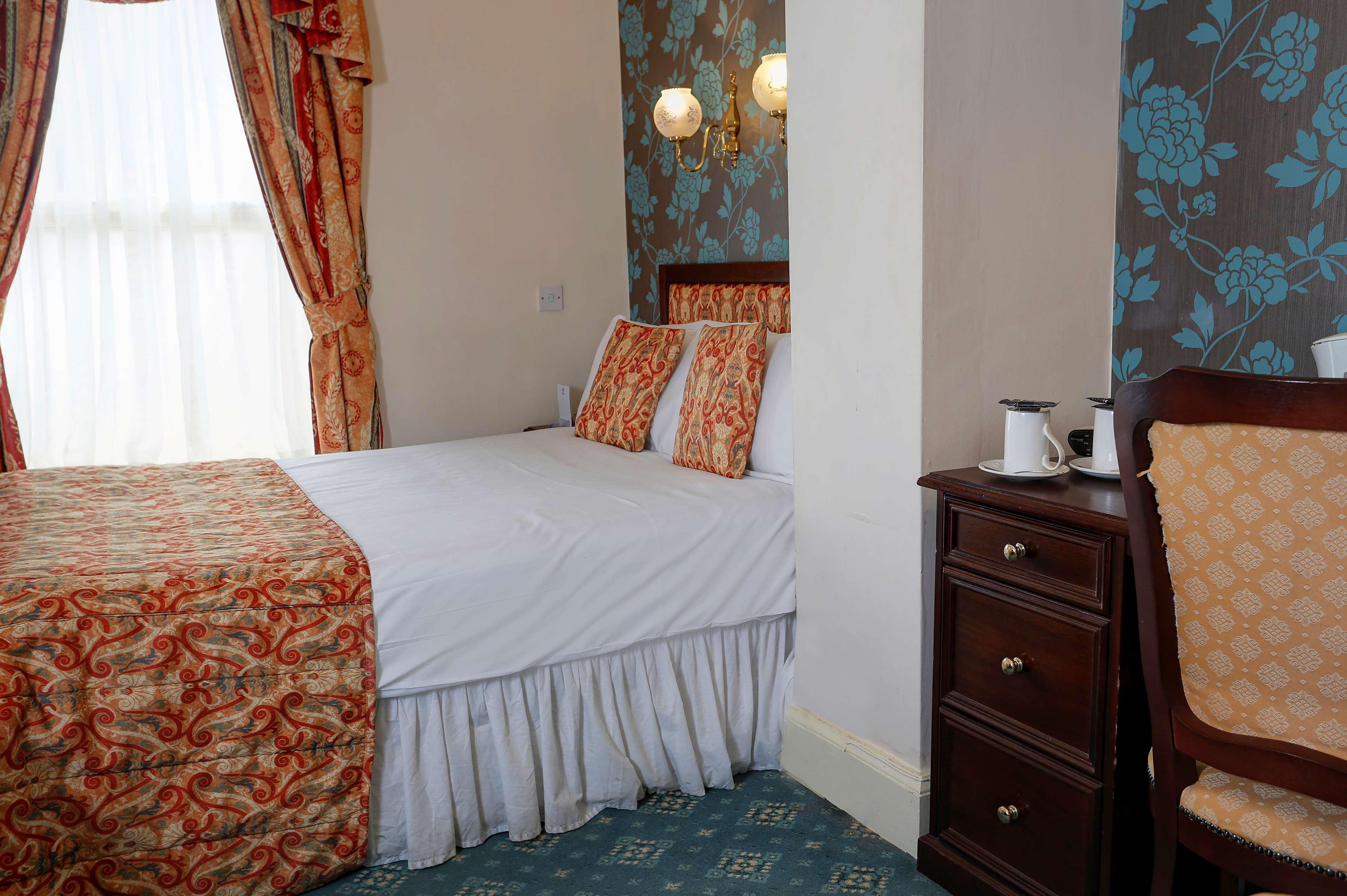 Best Western Kilima Hotel York Exteriör bild